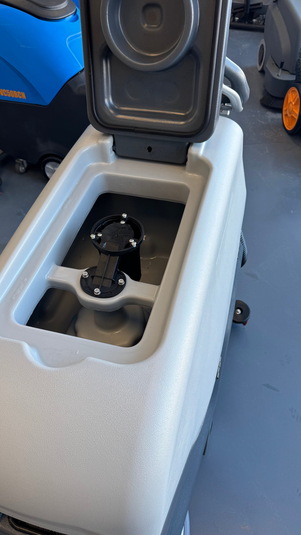 Autorecureuse à traction 20”