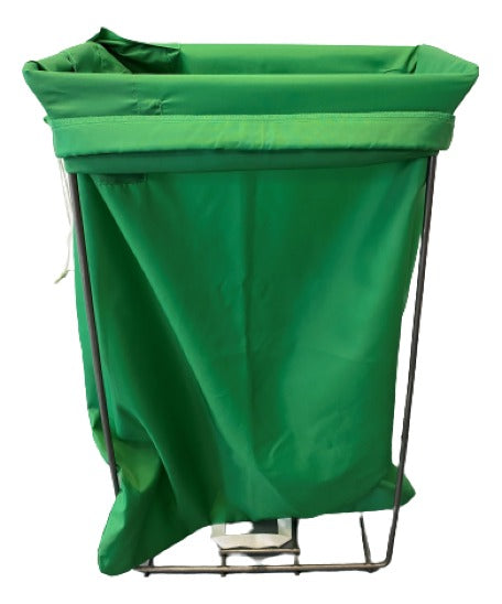 Support avec sac buanderie