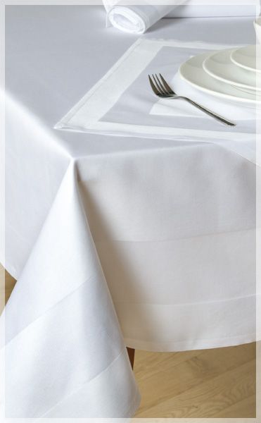 Nappe blanche 45 x 45