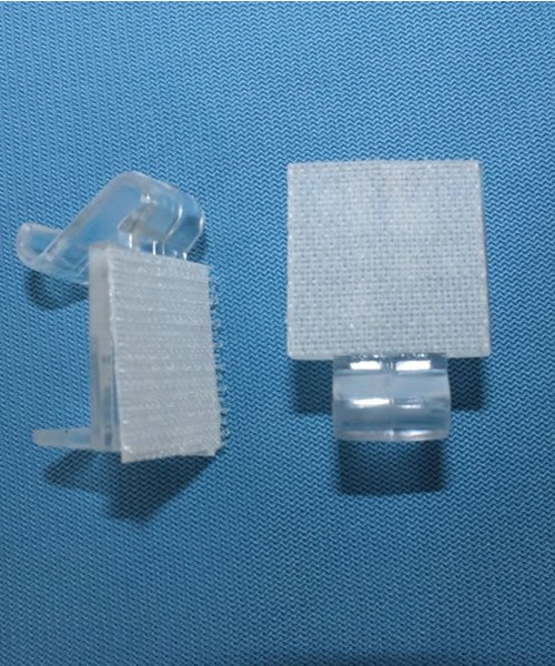 Clip pour jupe de table 3/4" avec velcro