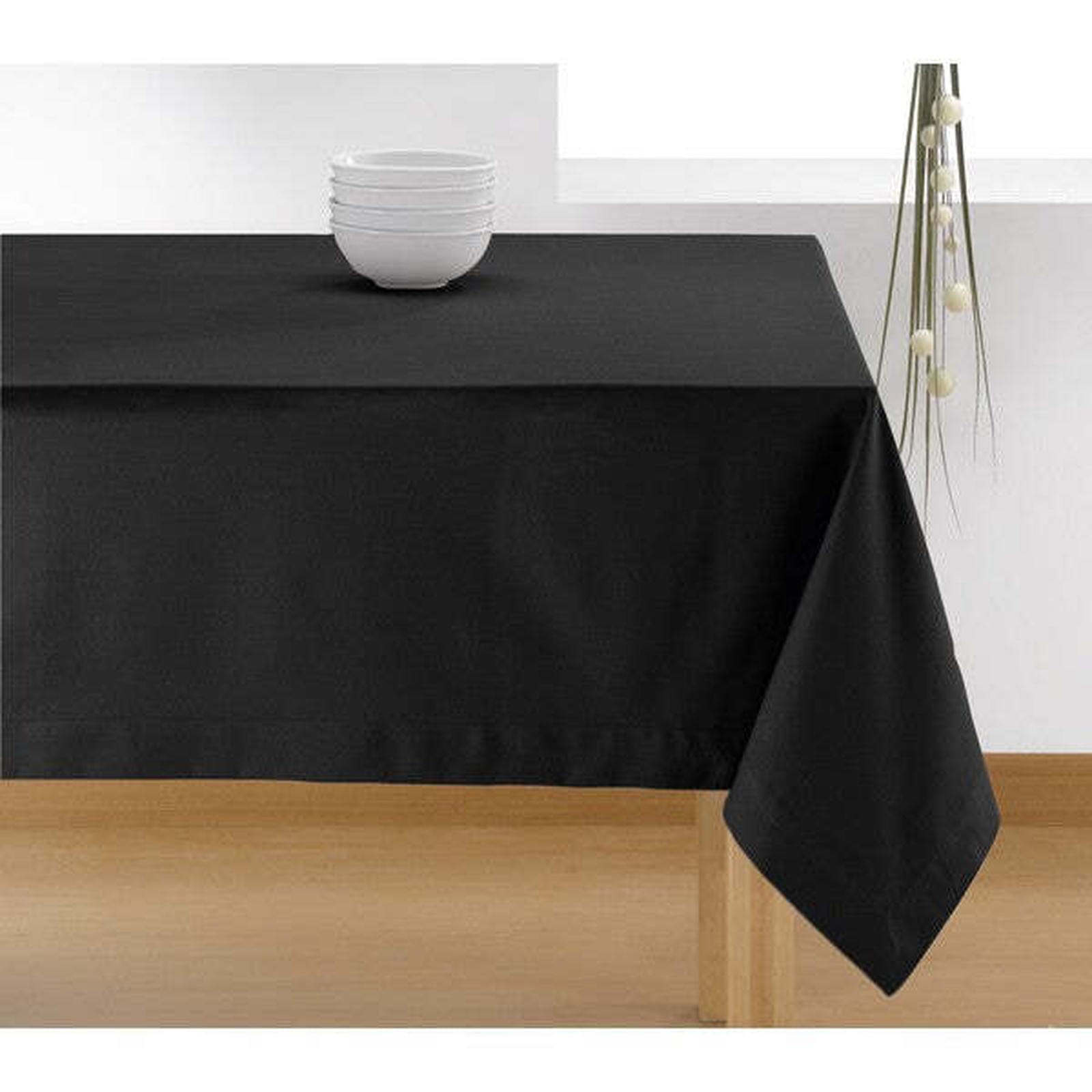 Nappe noire 36'' x 36'' 100% polyester