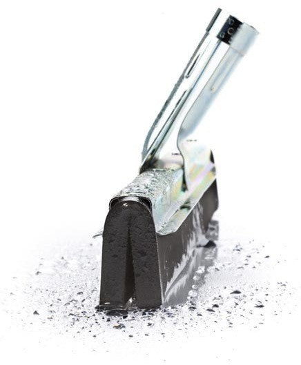 Racloir pour plancher en mousse